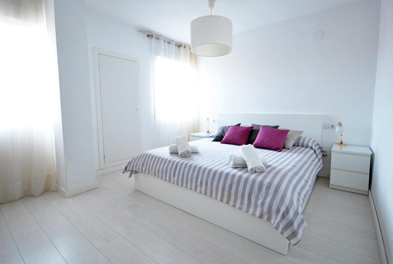 Modern Apartment In Valencia Exterior photo